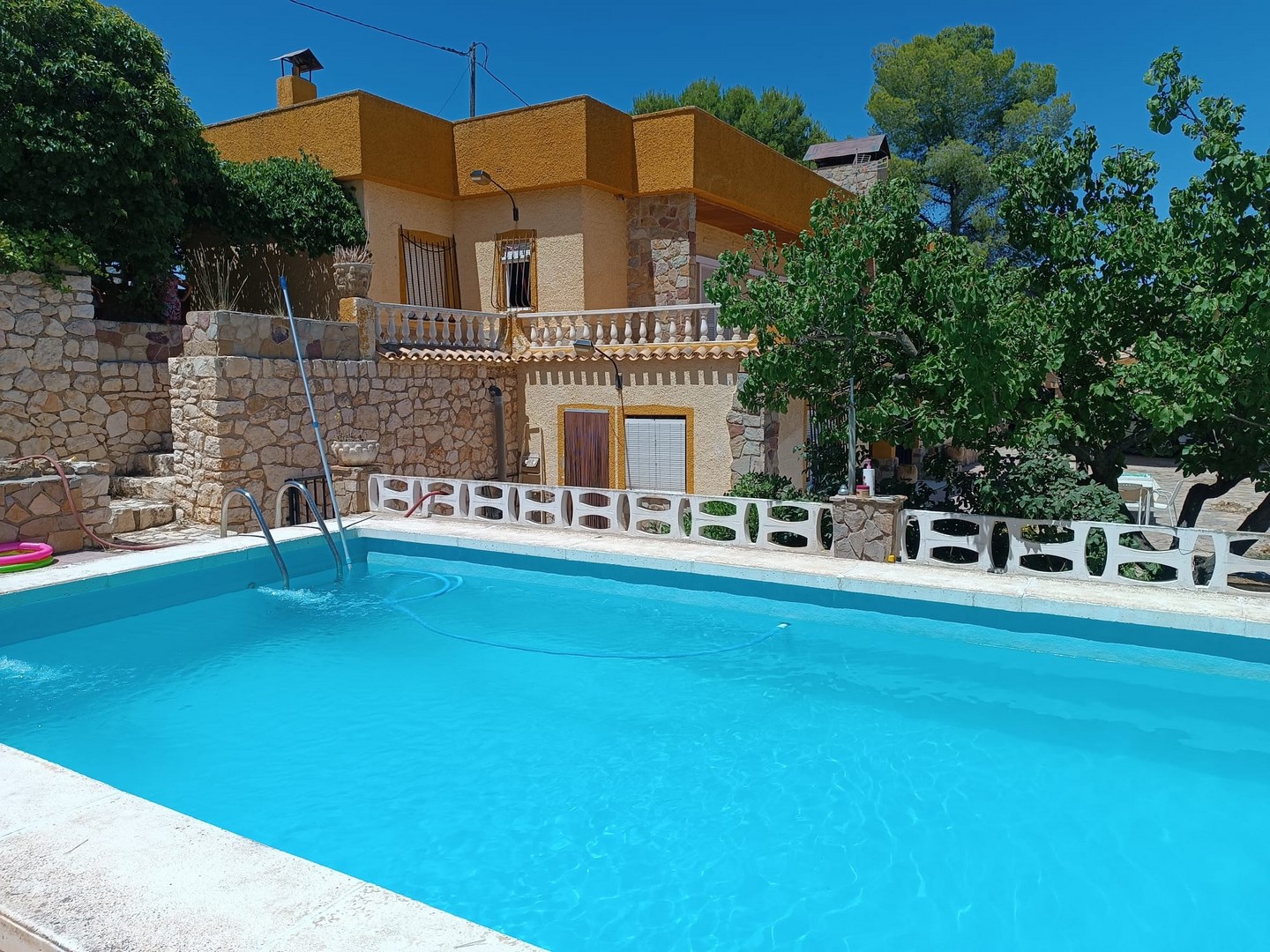 Detached Villa in Yecla