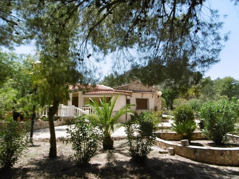Property Image 1 Property Image 1