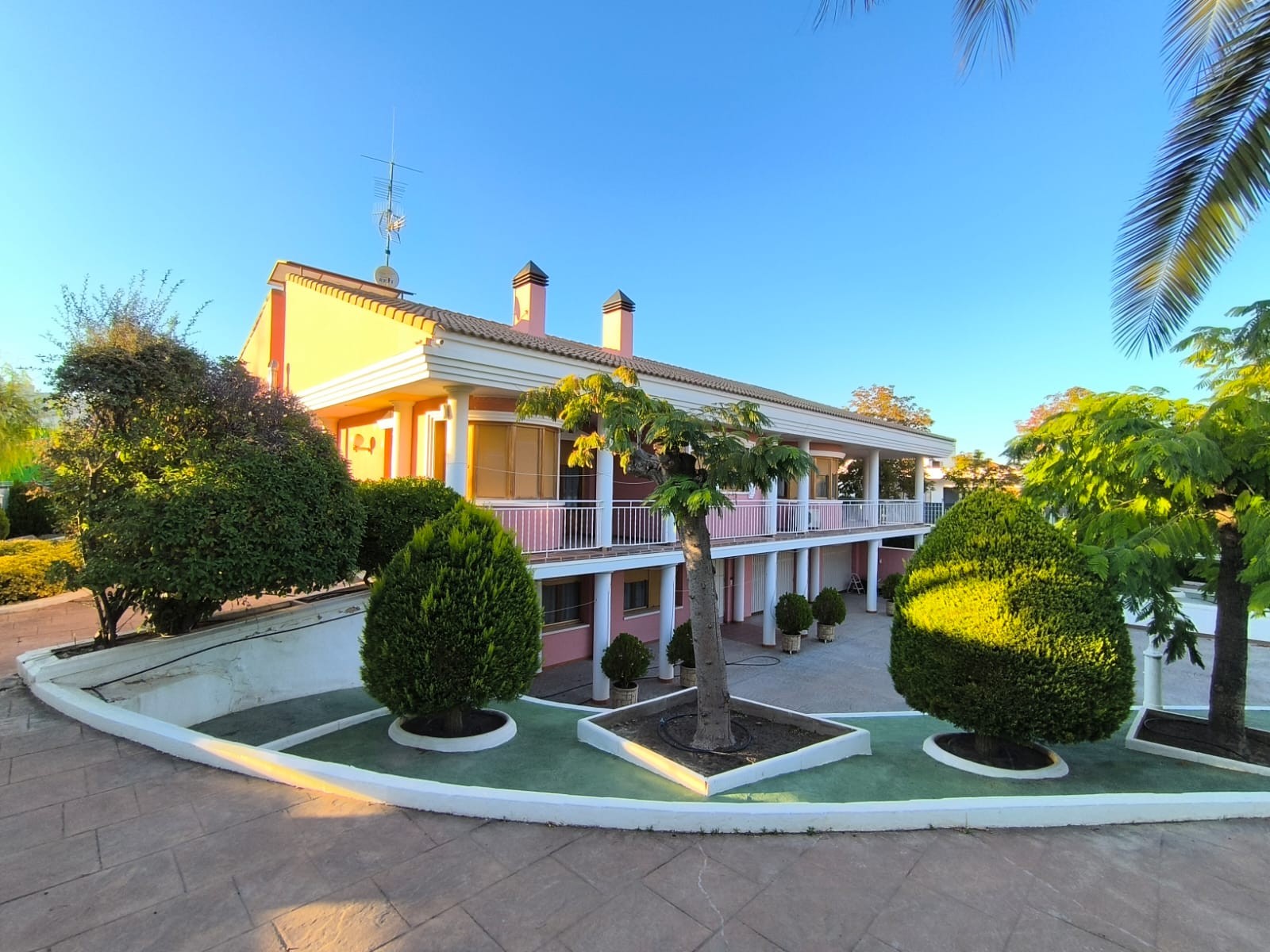 Villa in Caudete - Image 2