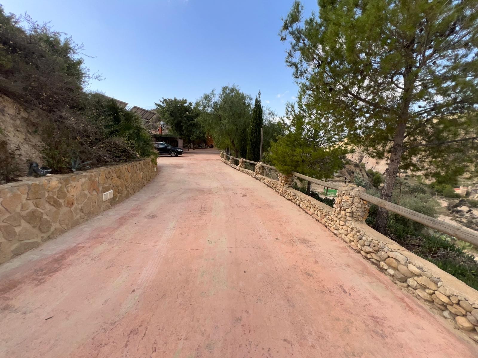 7 Sovrum Kommersiella fastigheter i Abanilla