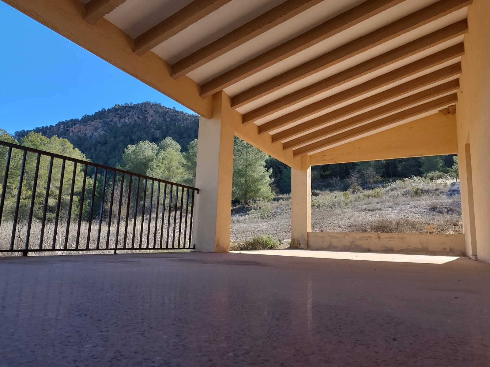 House in Yecla - Image 4