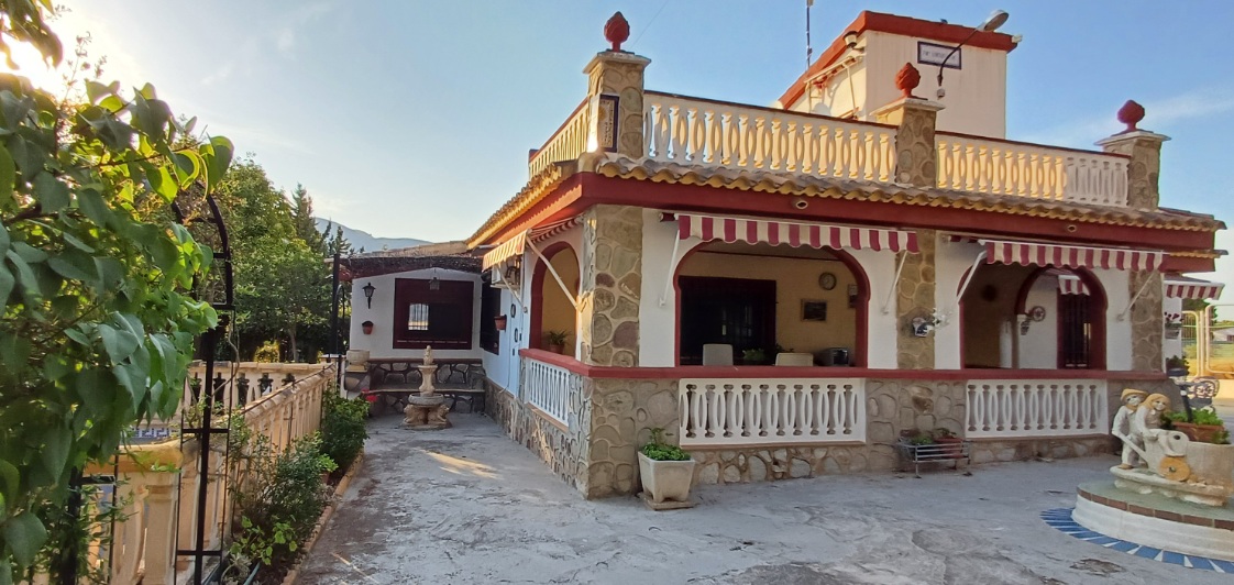 Villa in Yecla - Image 2