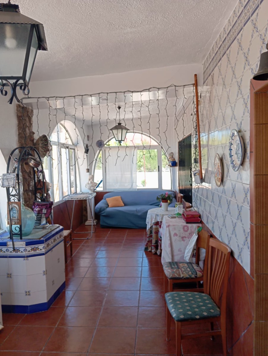 Villa in Yecla - view 1