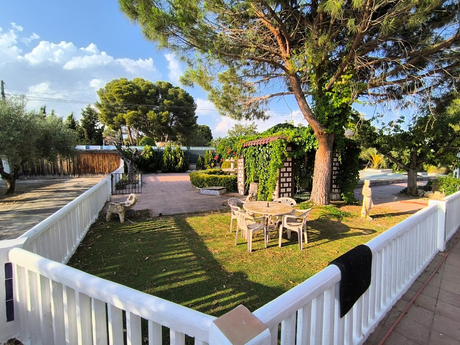 Vrijstaande villa te koop in Yecla, Yecla